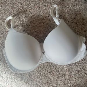 Victoria Secrets 36D
